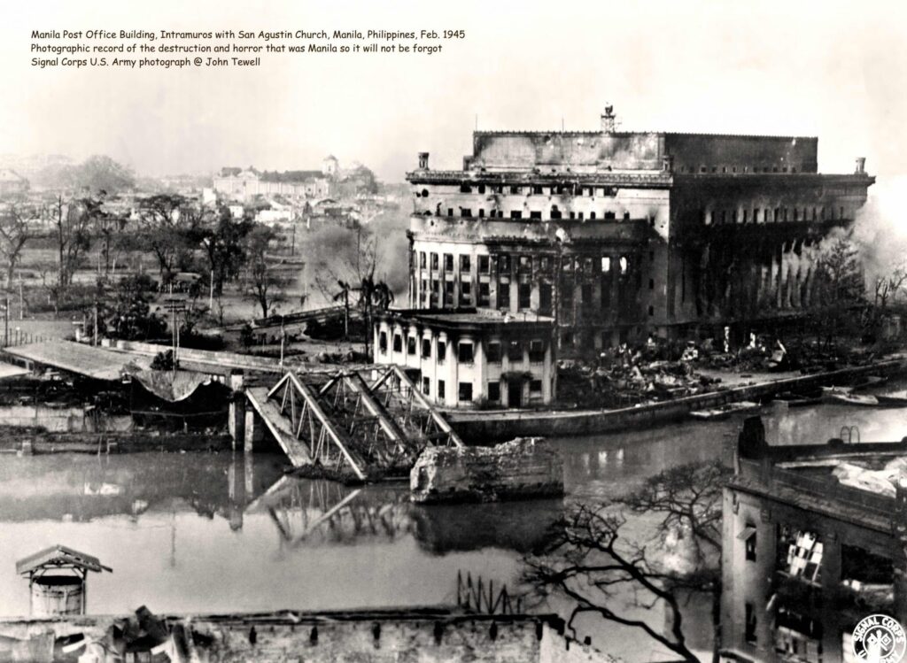 Manila Central Post Office ravaged by WW2 in 1945