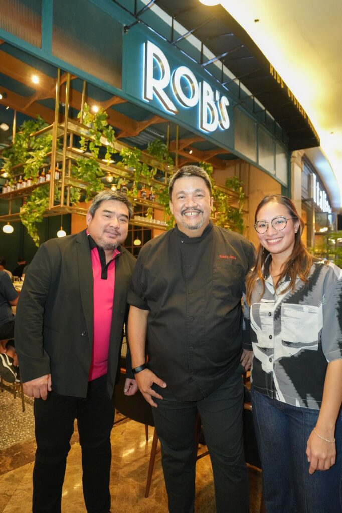 Rob‘s partners Raymund Magdaluyo, chef Robby Goco and executive chef Leina Bolinas