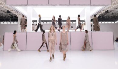 FENDI セレブレーション　100ml CELEBRATION 2025年に創業100周年を迎えるFENDI。 「FENDI selleria