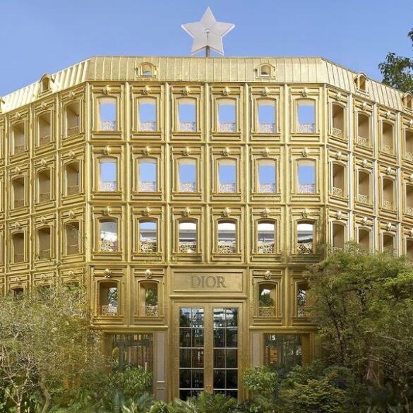 Dior Gold House