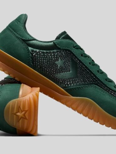 Swarovski Converse Run Star Trainers